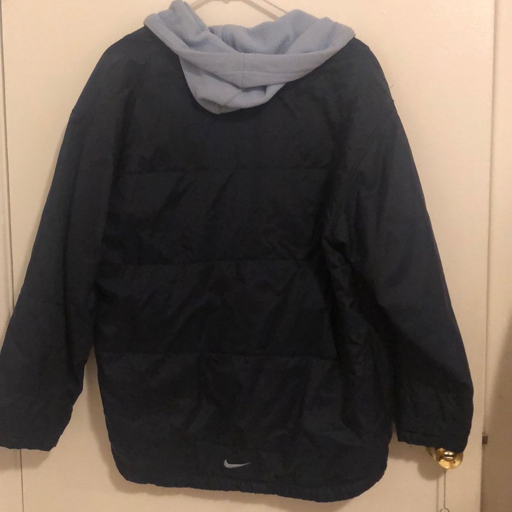 Nike Jacket - Picture 2 of 6